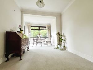 DINING ROOM - click for photo gallery